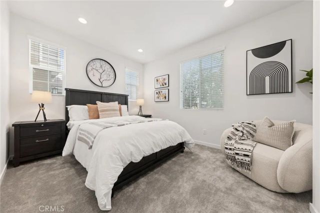 2972 E Calgary, Ontario, CA 91761