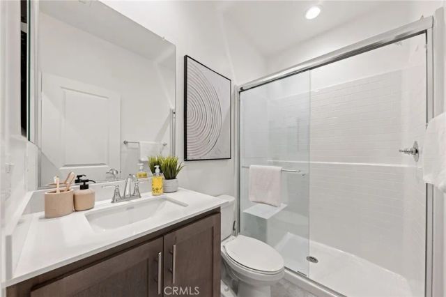 2972 E Calgary, Ontario, CA 91761