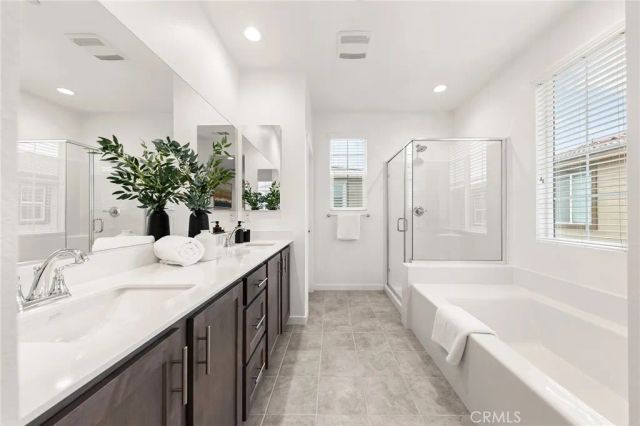 2972 E Calgary, Ontario, CA 91761