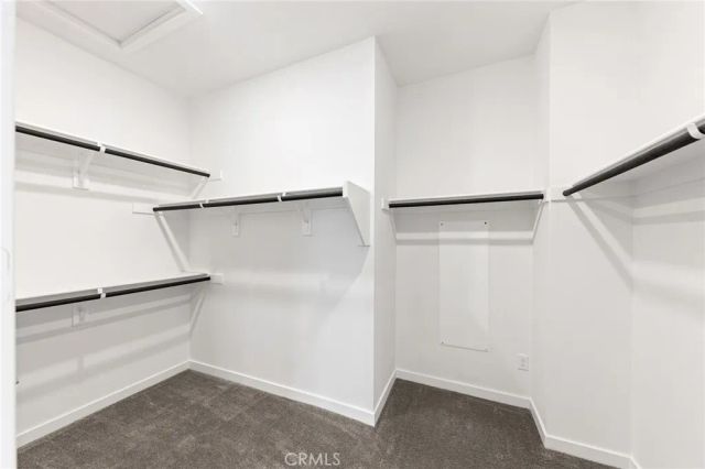 2972 E Calgary, Ontario, CA 91761