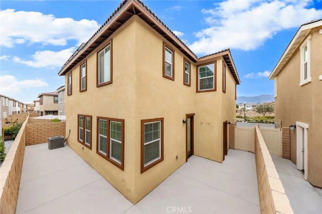 2972 E Calgary, Ontario, CA 91761