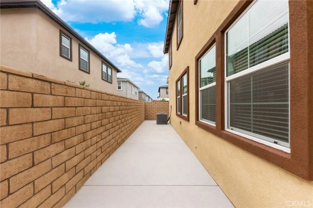 2972 E Calgary, Ontario, CA 91761