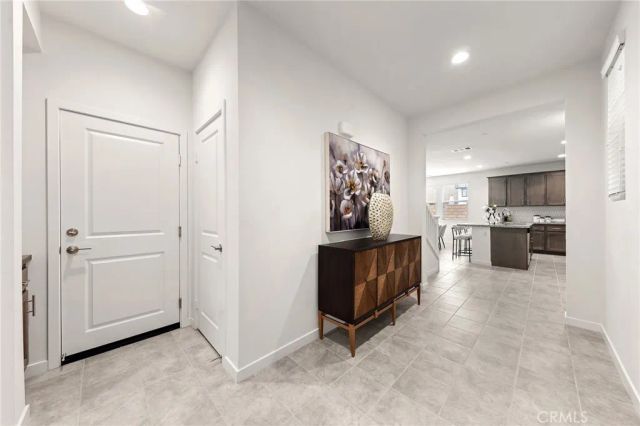 2972 E Calgary, Ontario, CA 91761