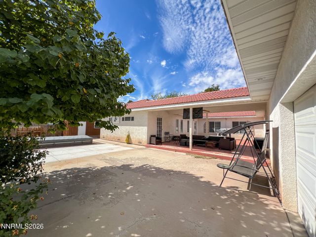 875 Taos Court, Fallon, NV 89406