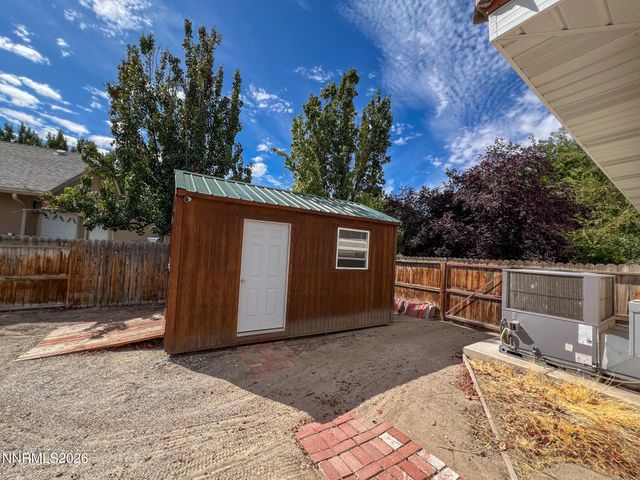 875 Taos Court, Fallon, NV 89406