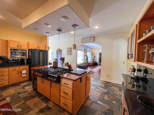 875 Taos Court, Fallon, NV 89406