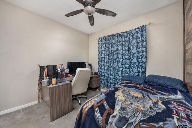 13367 Hickory Oak Dr, Lindale, TX 75771