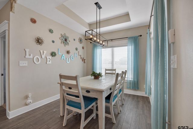 13367 Hickory Oak Dr, Lindale, TX 75771