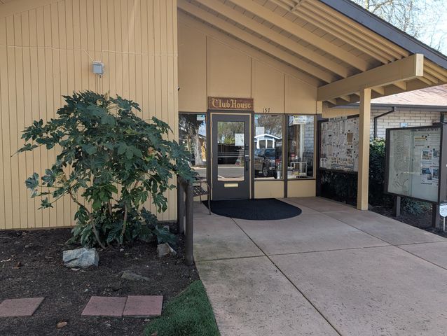 1055 N 5th Street UNIT 110, Jacksonville, OR 97530