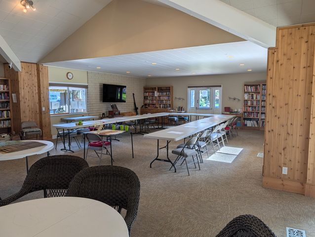 1055 N 5th Street UNIT 110, Jacksonville, OR 97530