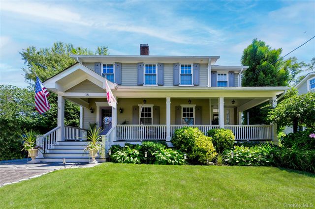 14 Buckingham Place, Manhasset, NY 11030