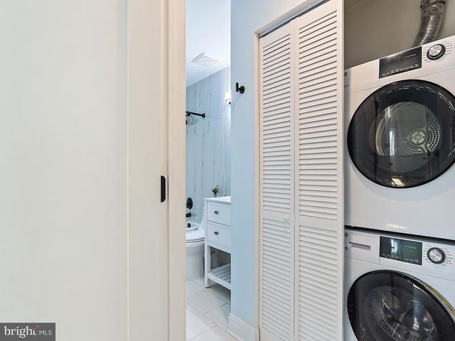 1913 RAVENS CRST, Plainsboro, NJ 08536