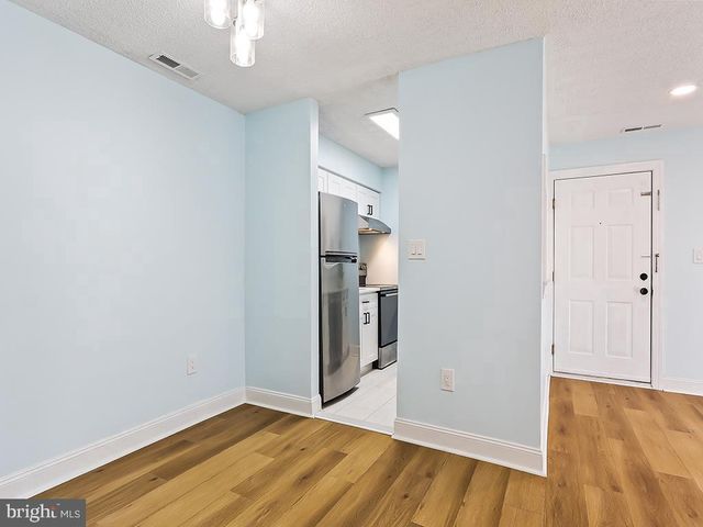 1913 RAVENS CRST, Plainsboro, NJ 08536