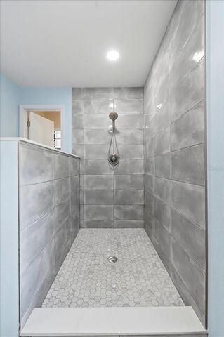 2800 HAMMOCK DRIVE, Plant City, FL 33566