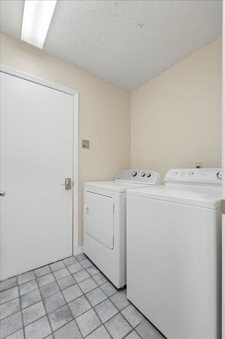 2800 HAMMOCK DRIVE, Plant City, FL 33566