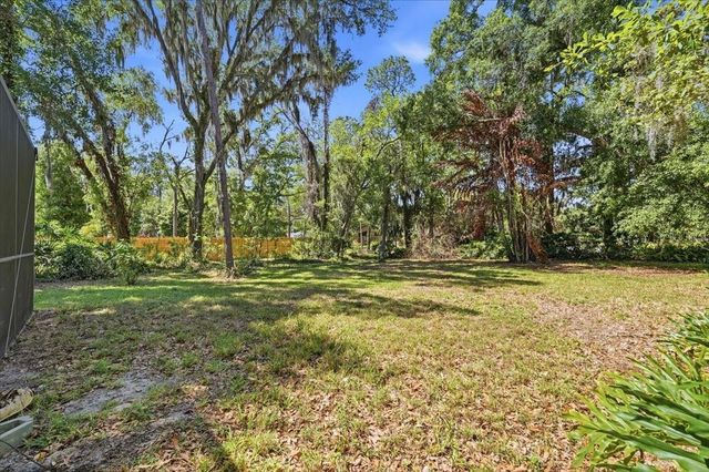 2800 HAMMOCK DRIVE, Plant City, FL 33566