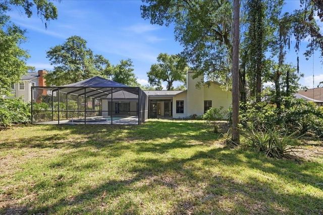 2800 HAMMOCK DRIVE, Plant City, FL 33566
