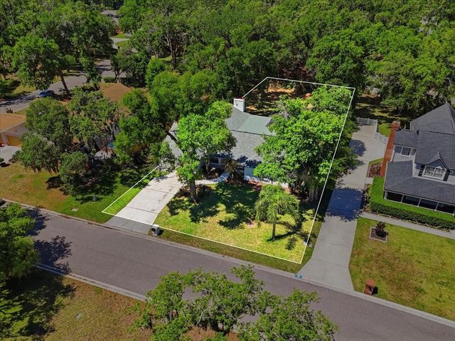 2800 HAMMOCK DRIVE, Plant City, FL 33566