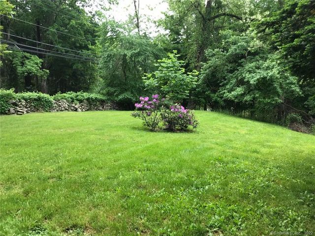 28 Punch Bowl Drive, Westport, CT 06880