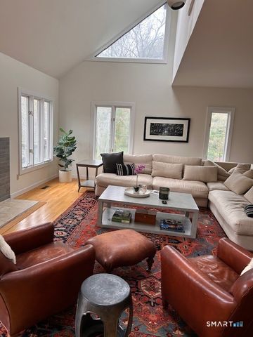 28 Punch Bowl Drive, Westport, CT 06880