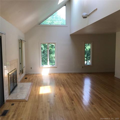 28 Punch Bowl Drive, Westport, CT 06880