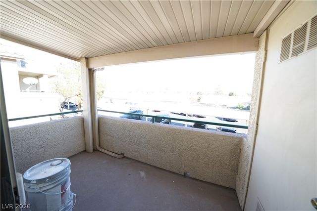 5710 East Tropicana Avenue 2049, Las Vegas, NV 89122