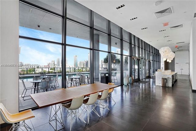 1600 NE 1st Avenue 2903, Miami, FL 33132