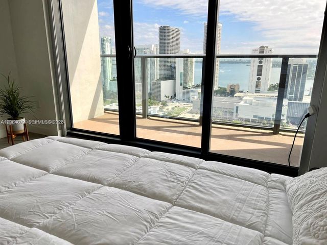 1600 NE 1st Avenue 2903, Miami, FL 33132