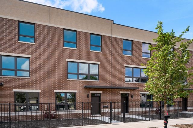 3638 S Western Avenue E, Chicago, IL 60609