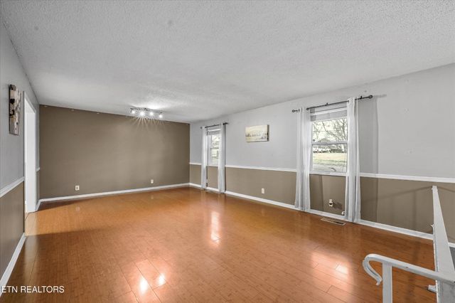 1021 Lovell View Drive, Knoxville, TN 37932
