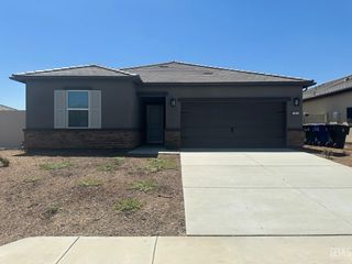 7915 Star Fruit Way, Bakersfield, CA 93313