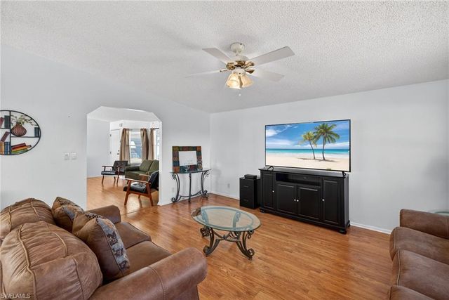 3088 Skipper LN, St. James City, FL 33956