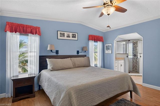 3088 Skipper LN, St. James City, FL 33956