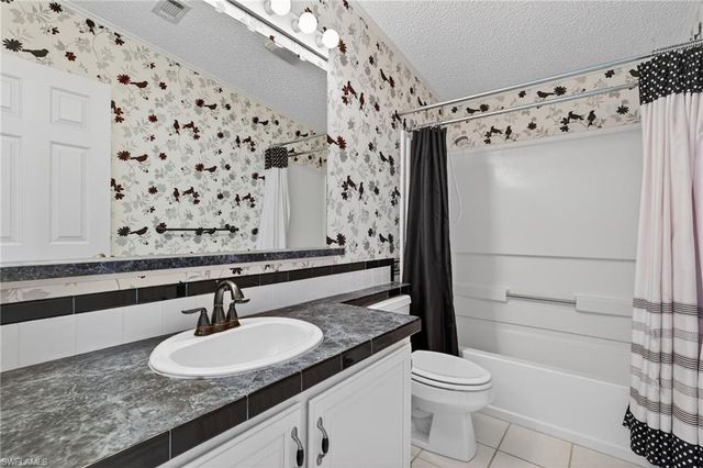 3088 Skipper LN, St. James City, FL 33956