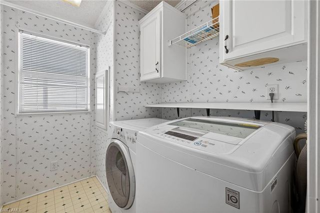 3088 Skipper LN, St. James City, FL 33956