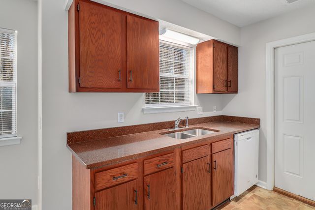 811 Rosalie Court, Rincon, GA 31326