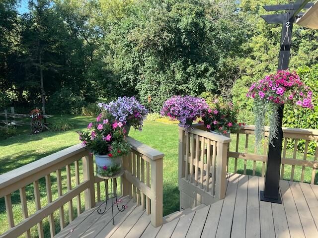 789 Hayford Road, Champlain, NY 12919