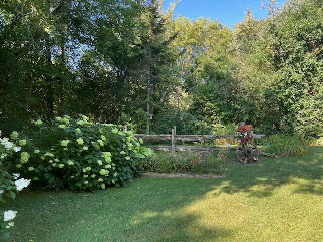 789 Hayford Road, Champlain, NY 12919