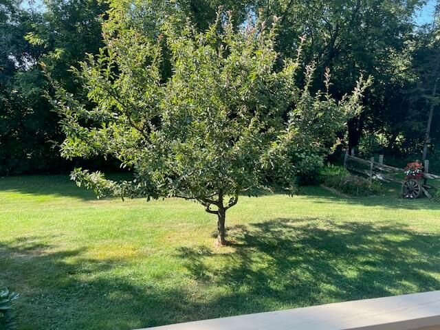 789 Hayford Road, Champlain, NY 12919