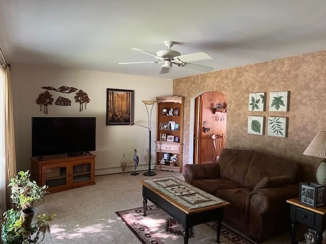 789 Hayford Road, Champlain, NY 12919