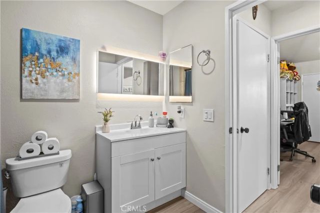 20253 Keswick Street 323, Winnetka, CA 91306