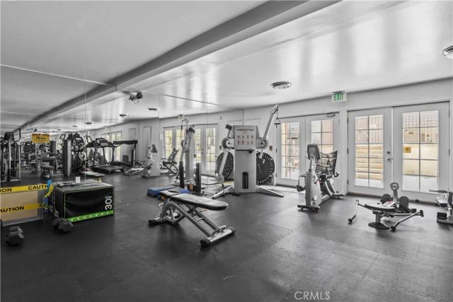 20253 Keswick Street 323, Winnetka, CA 91306