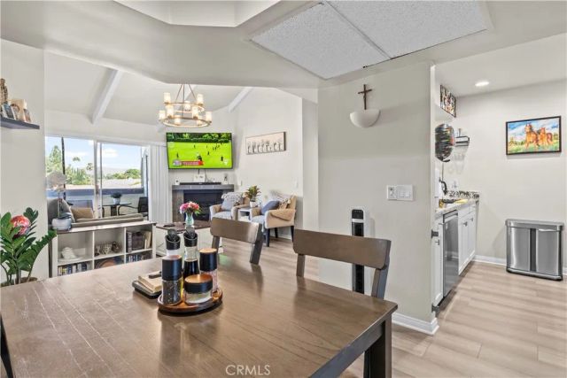 20253 Keswick Street 323, Winnetka, CA 91306