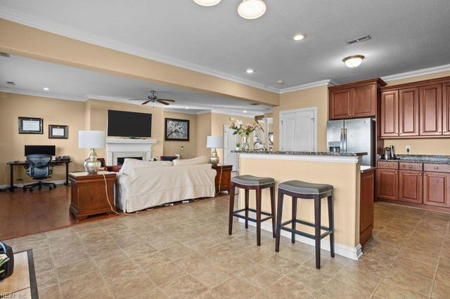 1025 Horton PL, Virginia Beach, VA 23454