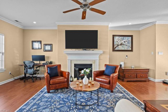 1025 Horton PL, Virginia Beach, VA 23454