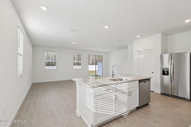 9727 HARPER VILLAGE Circle, Jacksonville, FL 32219