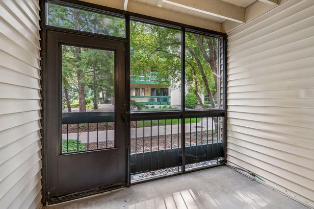 7605 Edinborough Way 6119, Edina, MN 55435