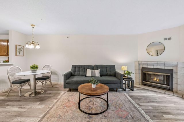 7605 Edinborough Way 6119, Edina, MN 55435