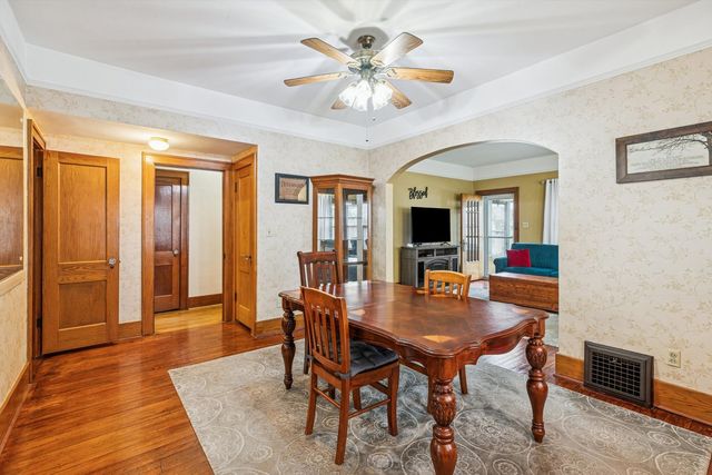 2620 12th Avenue, Moline, IL 61265