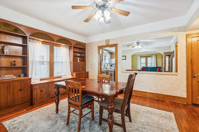 2620 12th Avenue, Moline, IL 61265